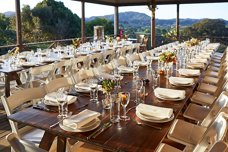 party table setting