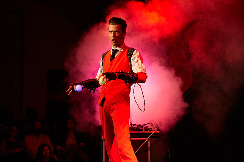 Cabaret performer