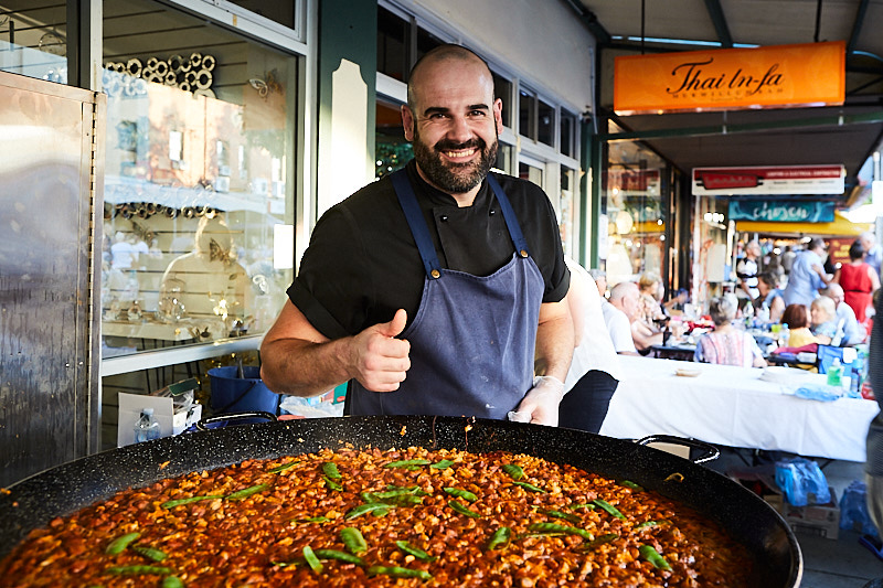 Paella maker